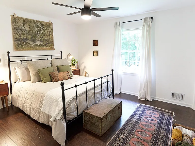 610 Lake Charles Way — Photo 31