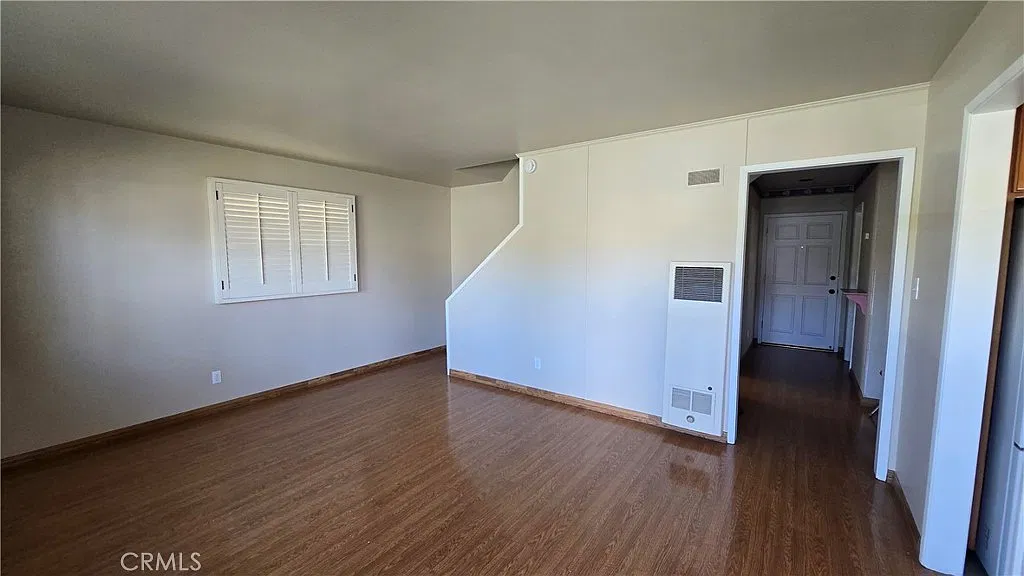 3 bed, 1.5 bath, 1200 sqft, $3,500 — Photo 4