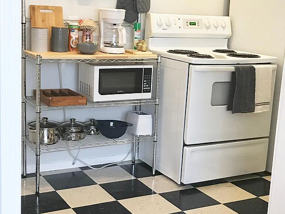 4th image of 1108 S Detroit Ave APT C3