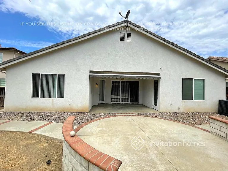 31864 Feather Creek Dr — Photo 15