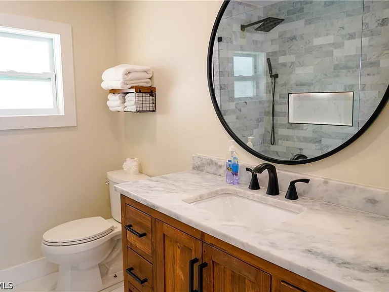 4842 Triton Ct W — Photo 15