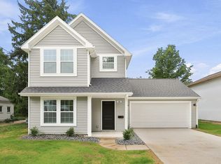 586 Orchard Ave, Muskegon, MI 49442