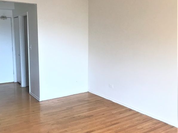 6830 N Sheridan Rd #2253