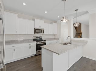 1148 Mosaic St, Huntertown, IN 46748
