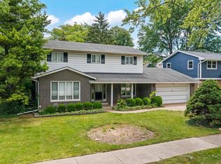 339 Harlem Ave, Glenview, IL 60025