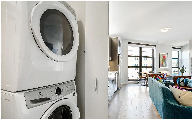 1st image of 2205 N Milwaukee Ave #623