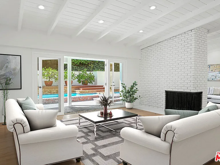 1919 San Ysidro Dr — Photo 3