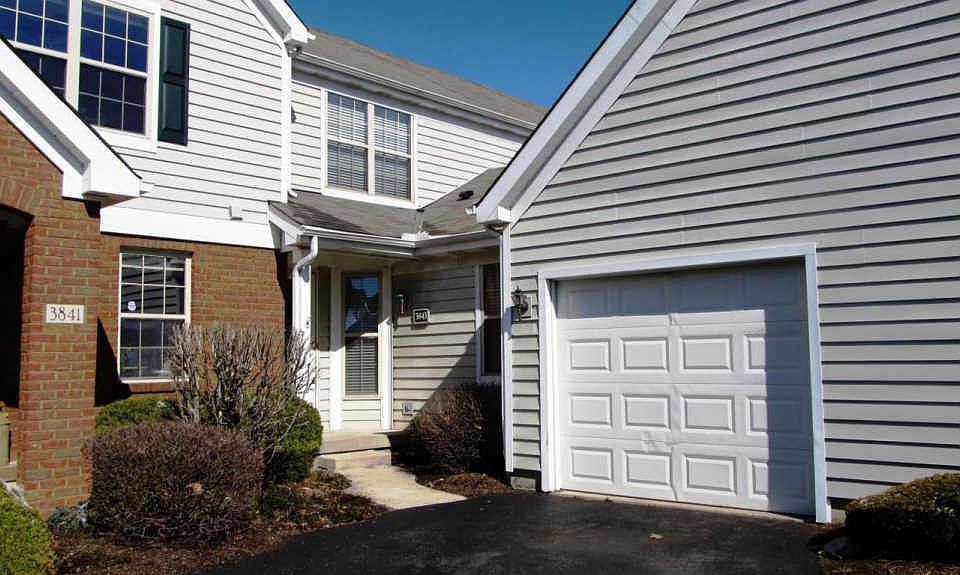 1st image of 3843 Lakedale Dr