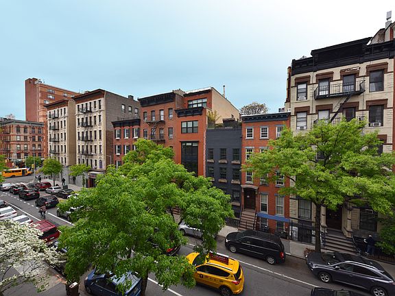 3rd image of 252 W 21st St APT 3W