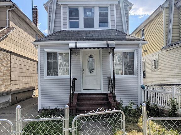 2nd image of 9332 Vanderveer St