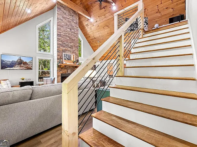 17 Vista Chalet Dr — Photo 17