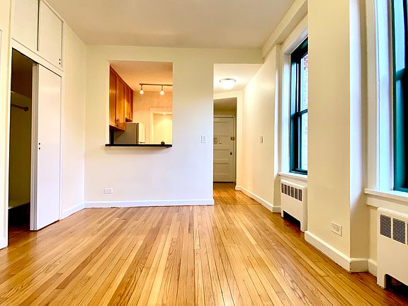 3rd image of 523 E 78th St APT 6B
