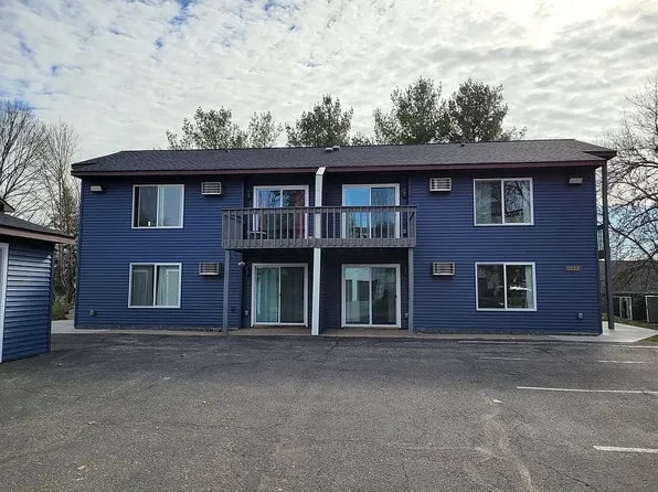 1632 Pinewood Ln APT 2, Hudson, WI 54016