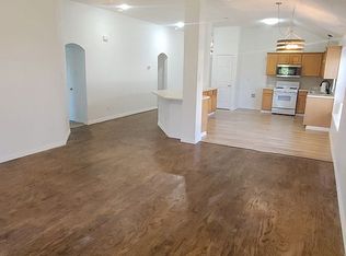 604 Bridle Trl, Saginaw, TX 76179