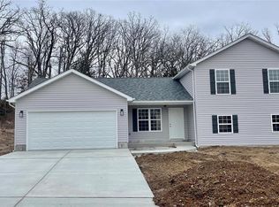 30 Sugar Creek Ct, Troy, MO 63379