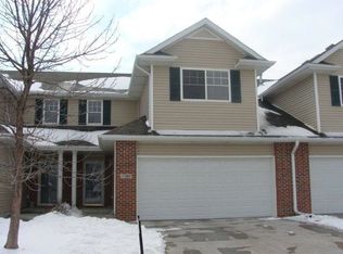 15389 Amy Plz, Omaha, NE 68137