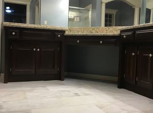 15513 Howe St, Overland Park, KS 66224