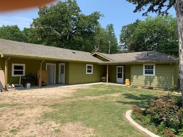 12046 Center St #200, Quinlan, TX 75474