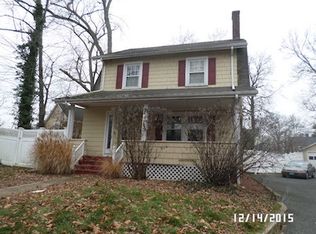 290 Roosevelt Sq, Englewood, NJ 07631