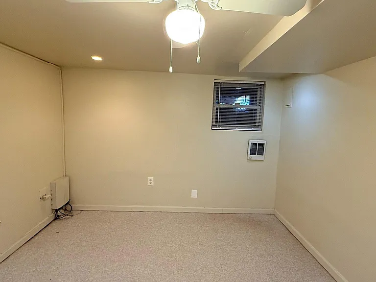 33 Randolph Pl NW #B — Photo 16
