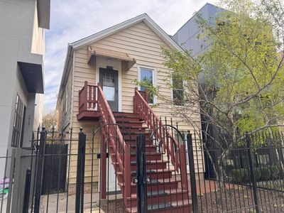 1819 W Erie St, Chicago, IL, 60622