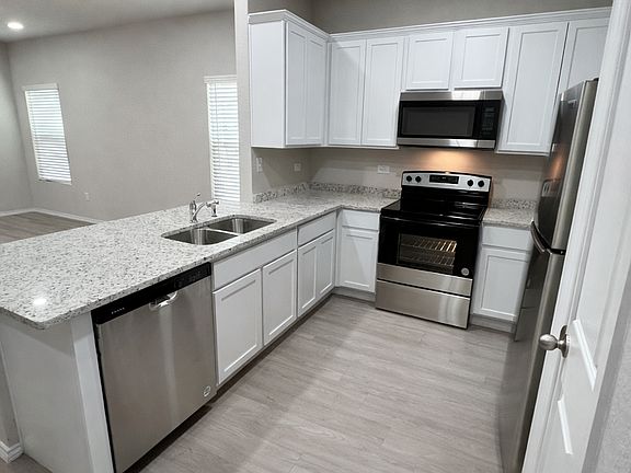 5th image of 7356 Misty Ridge Dr #11