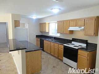 2nd image of 1309 Watt Ave