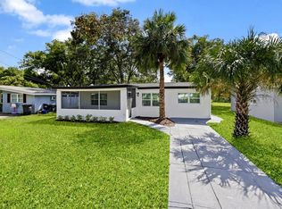 812 Grandview Ave, Altamonte Springs, FL 32701