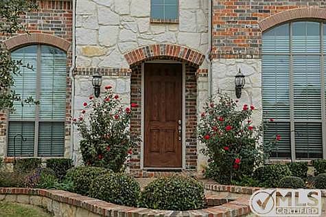 2nd image of 3156 N Camino Lagos