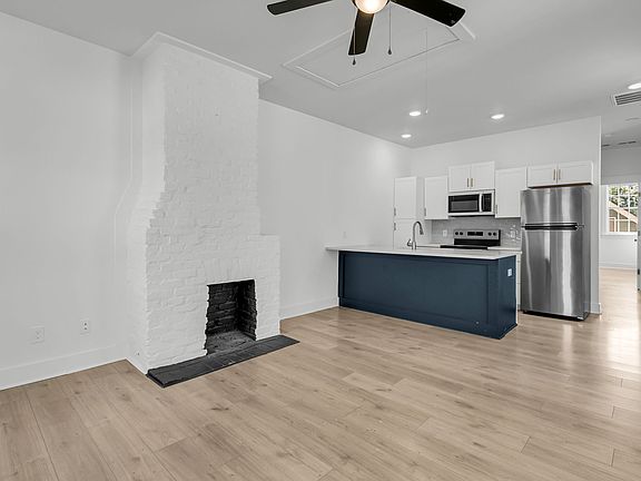 5th image of 193 Line St Unit B