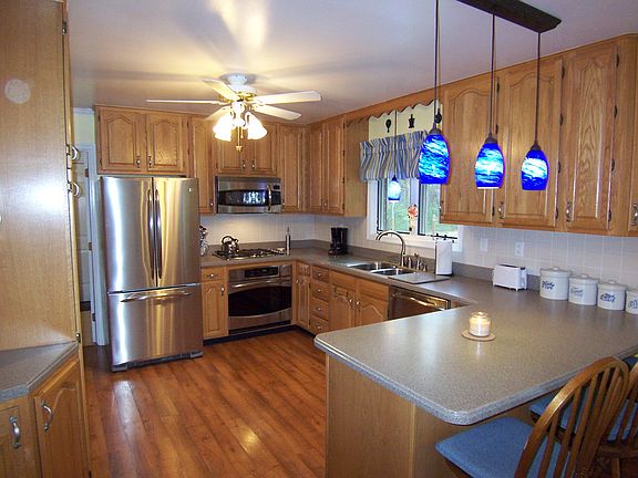 4th image of 155 Mallard Dr