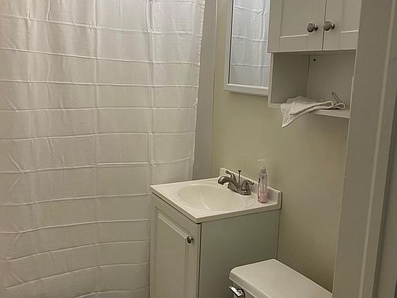 5th image of 2037 Richland Ave #2037