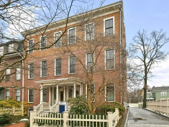 96 Ellery St #2, Cambridge, MA 02138