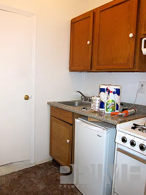 Rented by James Everett Lewis, LREB | media 1