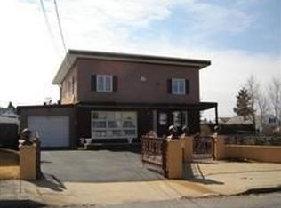 545 Pokross St, Fall River, MA 02724