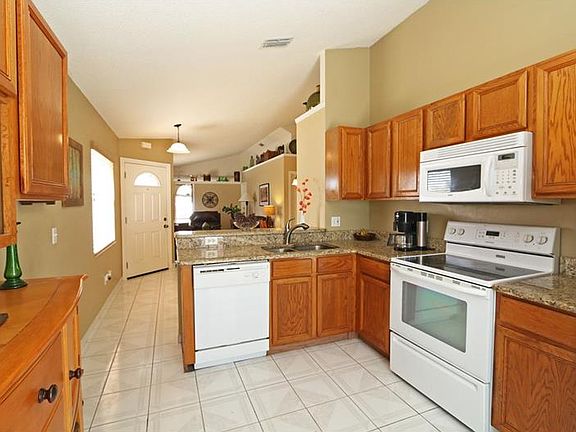 5th image of 6616 Rose Queen Ct