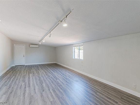 5th image of 4616A Lilliput Ln