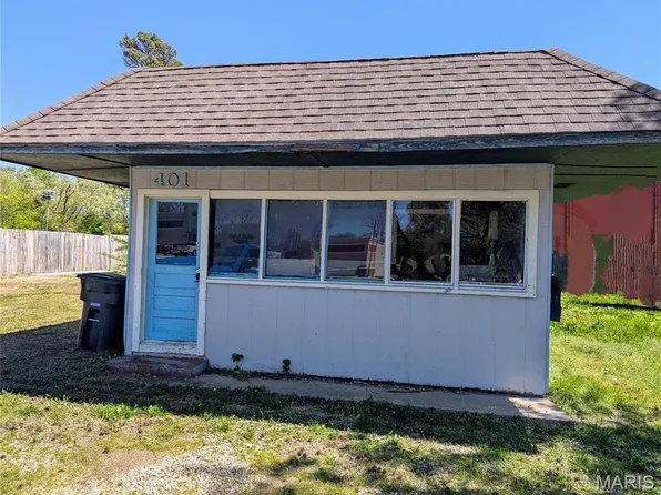 401 E Grand Ave, Campbell, MO 63933