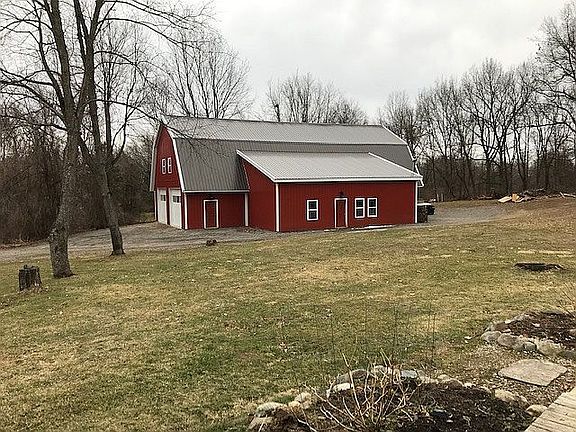2nd image of 1785 Melody Ln