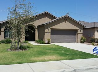 500 Rushcutters Bay Dr, Bakersfield, CA