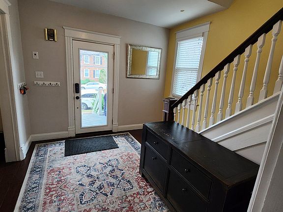 Front door/entryway
