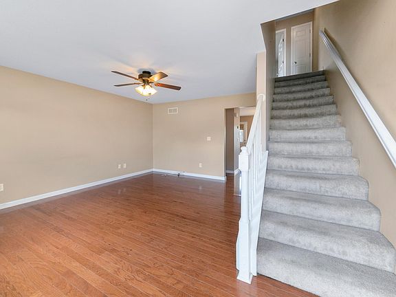 2nd image of 1314 Dartmouth Ct