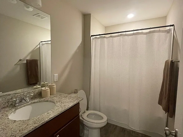 450 Red Robin St — Photo 9