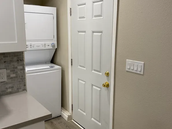 2679 Joann Dr #1, Oceanside, CA 92056