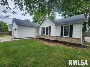 121 Verona Dr, Springfield, IL 62703