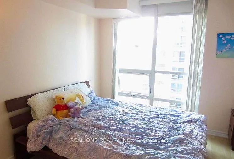 761 Bay St #1713 — Photo 8