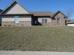 5305 Pebble Beach Dr, Columbia, MO 65201