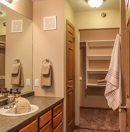 4th image of 3415 Montreal St APT 205
