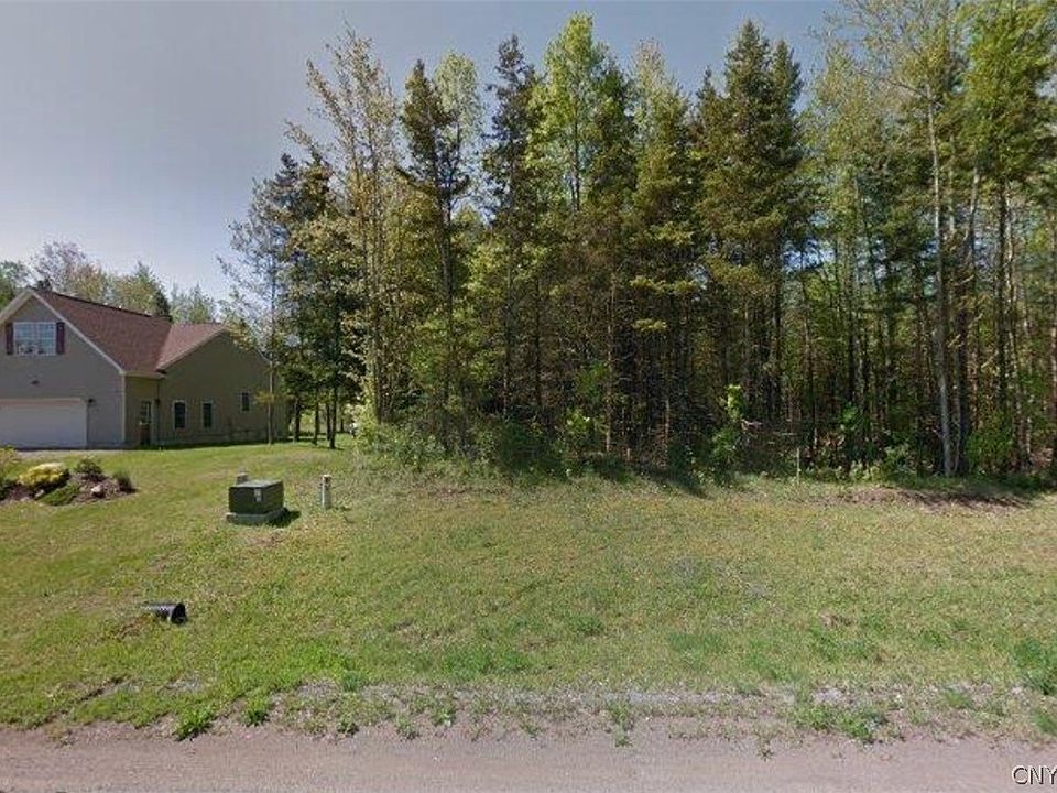 1st image of 77 Phinney Ln