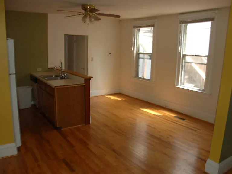3 W Hollister St #1 — Photo 3